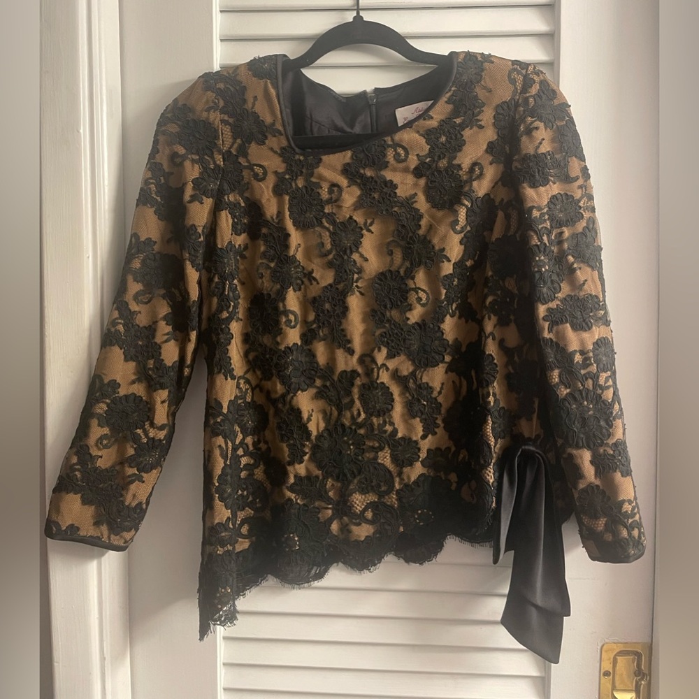 Haute Couture Atelier EVA DEVECSERY Custom Made Blouse Excellent Condition